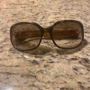 Coach sun glasses